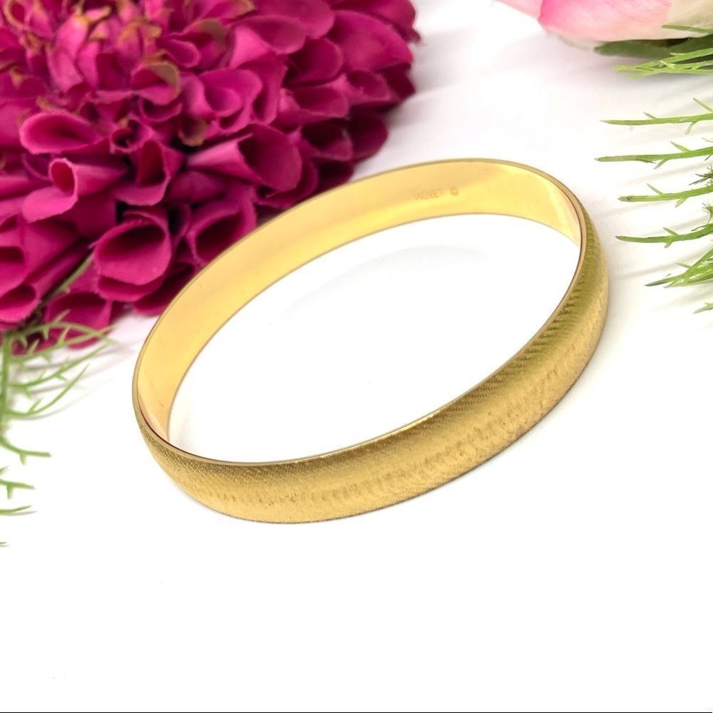 VINTAGE⚜️MONET Brushed Textured Golden Bangle Bracelet